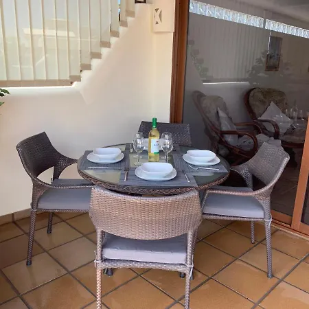 Beautiful 2 Bed, 2 Bath Detached With Private Pool In A Very Relaxed Area.