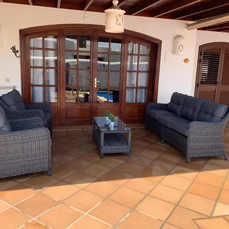 Beautiful 2 Bed, 2 Bath Detached With Private Pool In A Very Relaxed Area. *