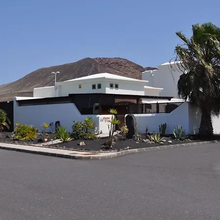 Vila Beautiful 2 Bed, 2 Bath Detached With Private Pool In A Very Relaxed Area. Playa Blanca (Lanzarote)